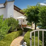 Holiday home Basic