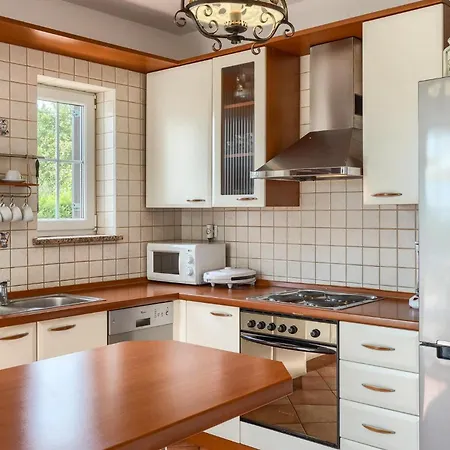 Basic Holiday home Nova Vas (Porec)