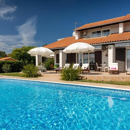 Ferienhaus Basic *