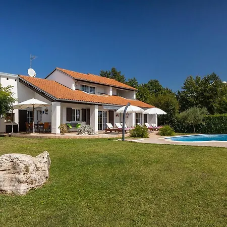 Ferienhaus Basic *