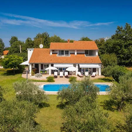 Ferienhaus Basic *