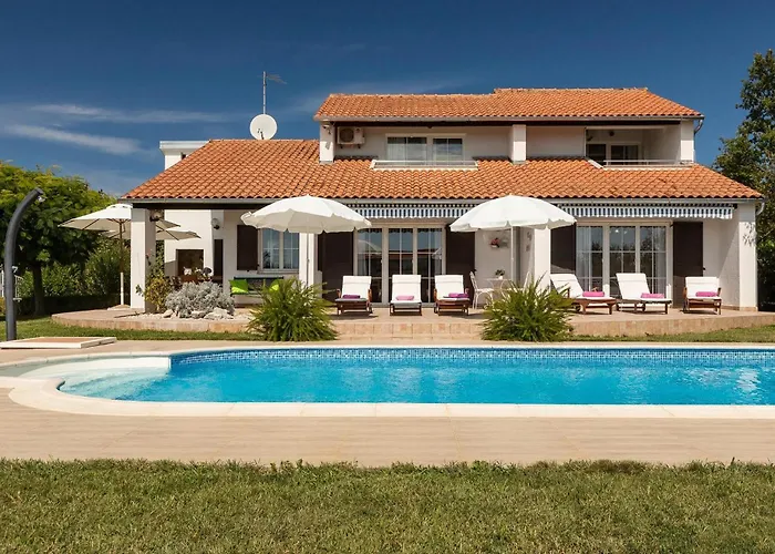 Feriehus Basic Nova Vas (Porec)