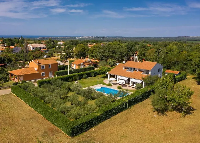 Feriehus Basic Nova Vas (Porec)